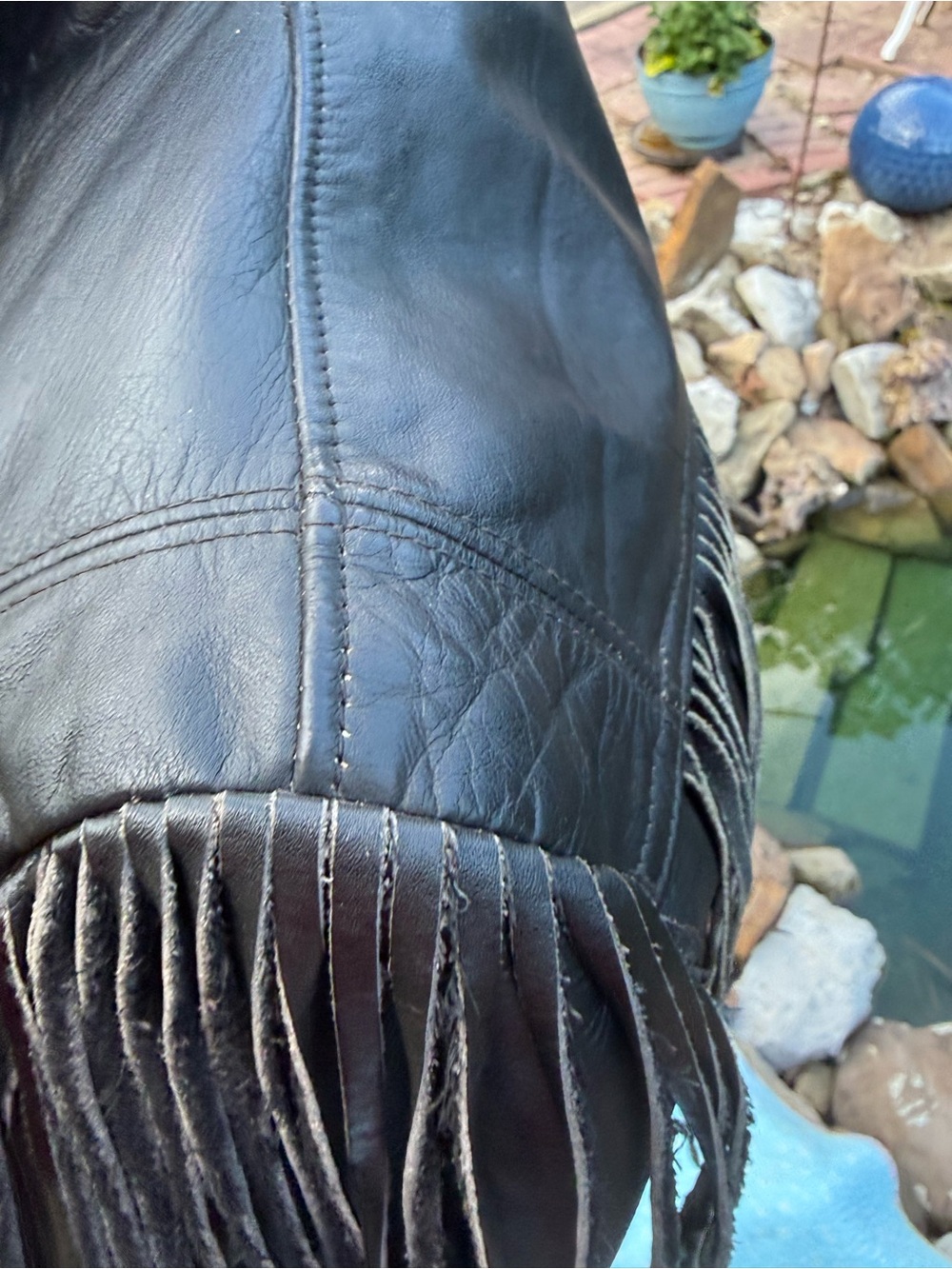 Women's Black Fringe Leather Jacket - Picture 9 of 14